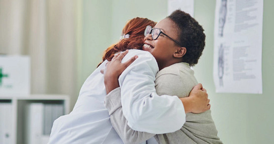 Patient hugging doctor blog thumbnail image