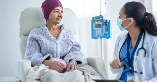 oncology patient with doctor in hospital
