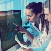 doctors_people_monitor_computer