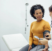 female_patient_doctor